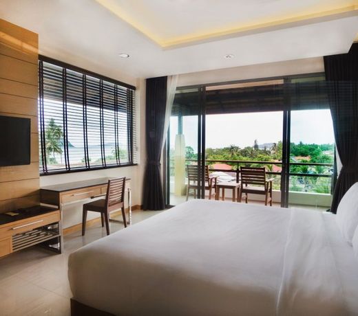 Aqua Resort SHA Plus