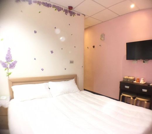 HFun Hotel