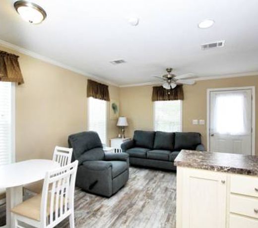 Majestic Oaks RV Resort