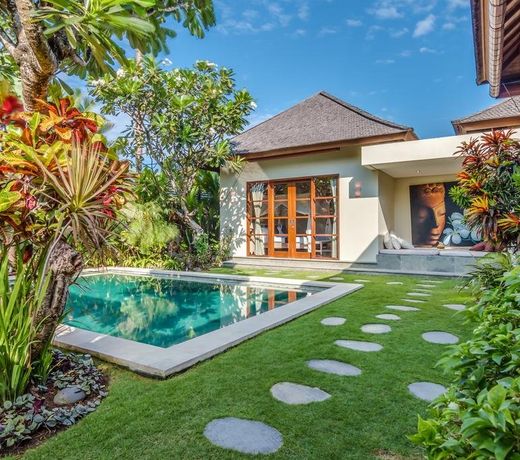 Villa Essence