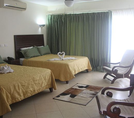 Hotel Santa Teresa by the Beach