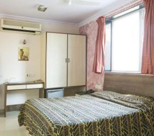 Hotel Samrat