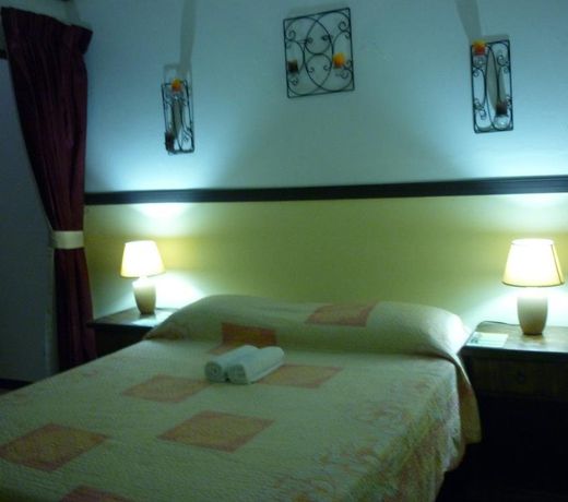 Cala Inn B&B Airport