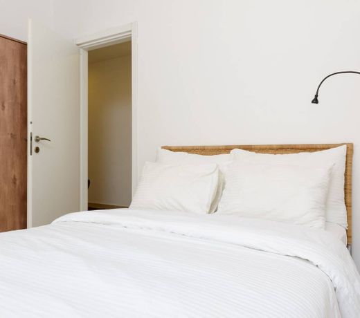 Your Home, 2Min From Frishman Beach