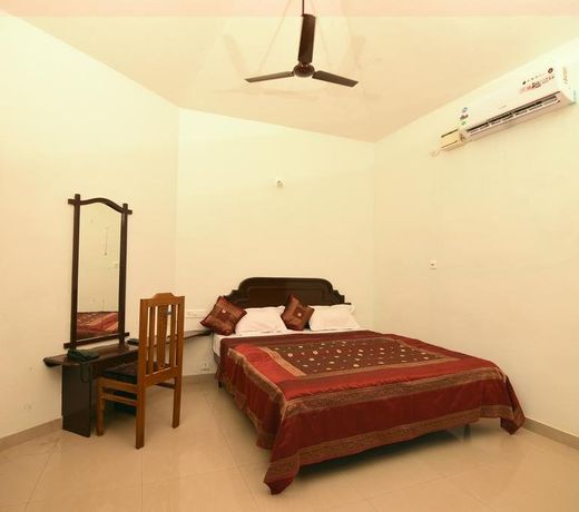 Treebo Trend Linchu Ayur Resort Kovalam