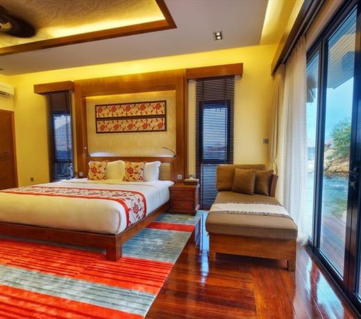 Gayana Marine Resort
