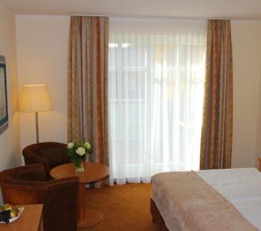 Hotel & Cafe Strandeck