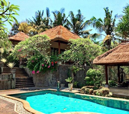 KUSUMA SARI VILLA AND SPA