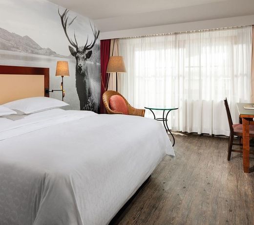 Arabella Jagdhof Resort am Fuschlsee, a Tribute Portfolio Hotel