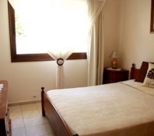Eve Pissouri XÎ¹nisteri Villa