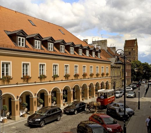 Mamaison Le Regina Boutique Hotel
