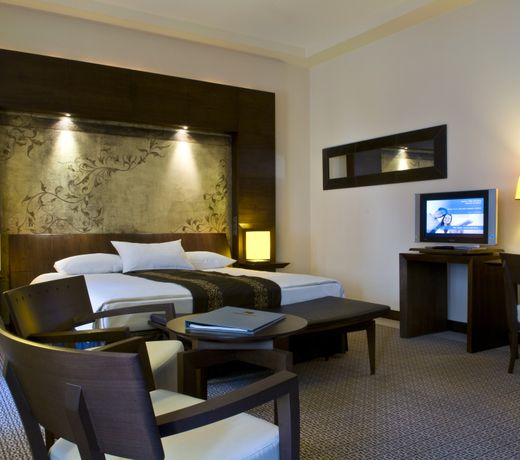 Mamaison Le Regina Boutique Hotel