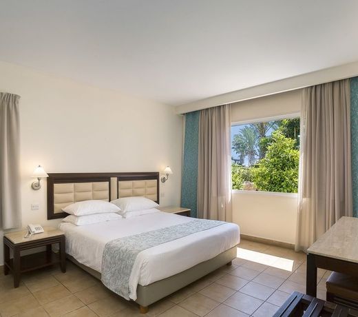 Avanti Holiday Village