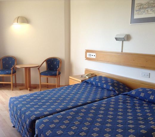 Kissos Hotel