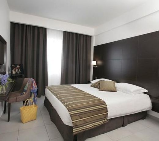 Anemi Hotel & Suites