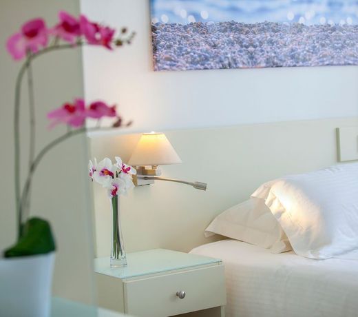 Mayfair Hotel formerly Smartline Paphos