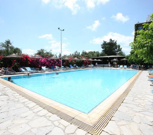 Veronica Hotel