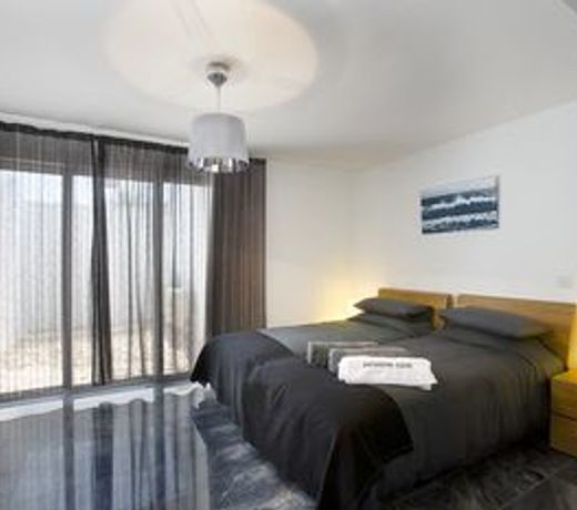 Paradise Cove Luxurious Beach Villas