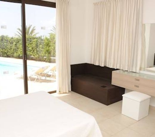Platzia Beach Villas