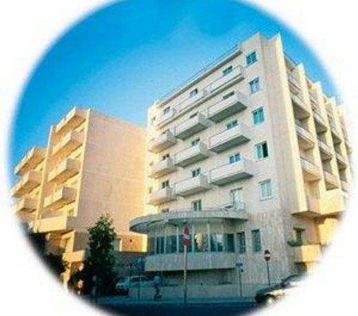 Cleopatra Hotel