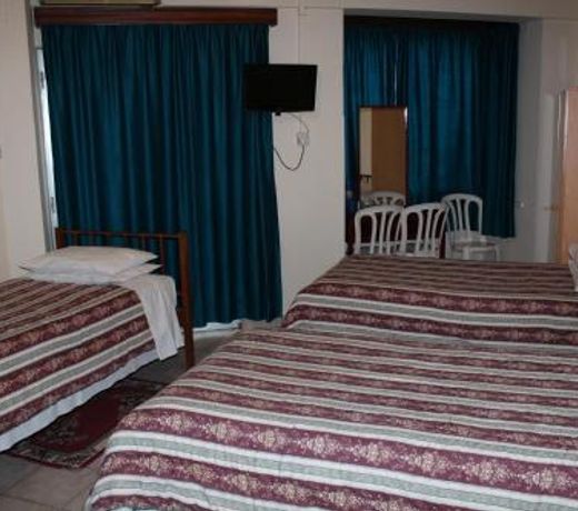 Delphi Hotel