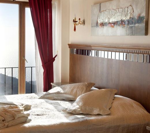 Assos Kayalar Terrace