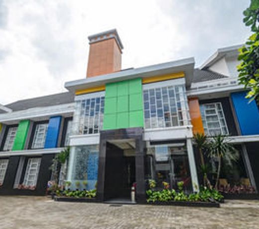 Airy Regol Dewi Sartika 108 A Bandung
