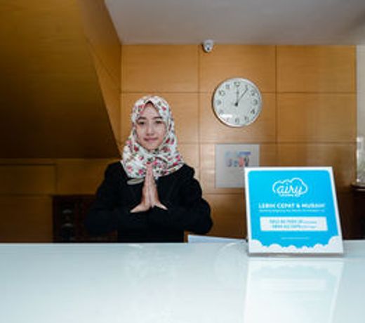 Airy Regol Dewi Sartika 108 A Bandung