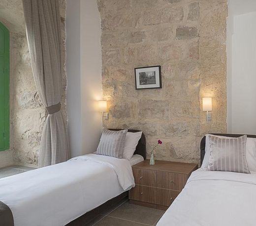 Olive Heleni Hotel