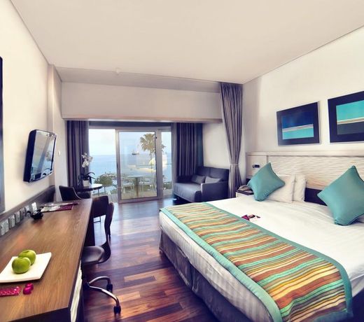 Crowne Plaza Limassol, an IHG Hotel