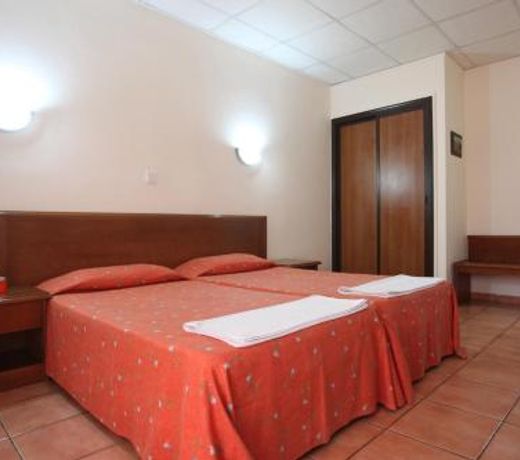 Metropole Hotel