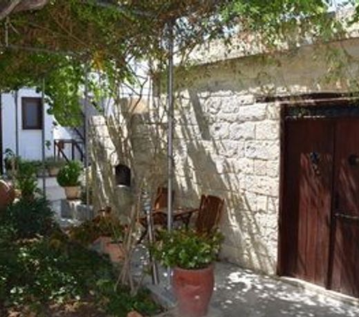 Lasa Heights Hotel