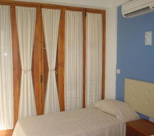 Lasa Heights Hotel