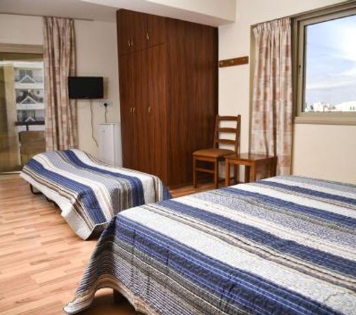 Elysso Hotel