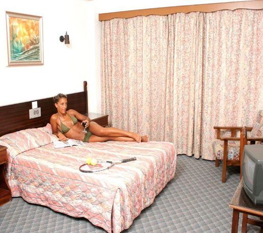 Sveltos Hotel