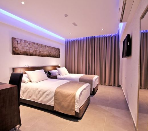 Achilleos City Hotel