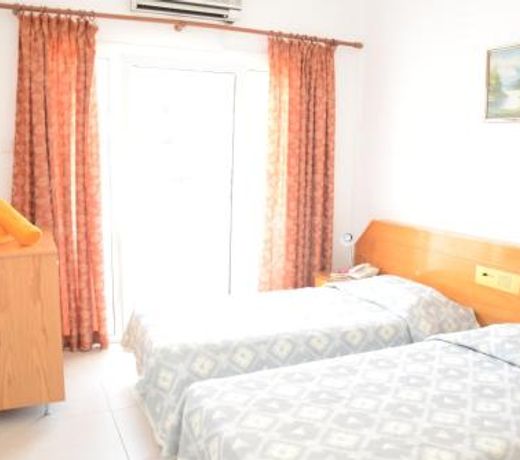 Rebioz Hotel