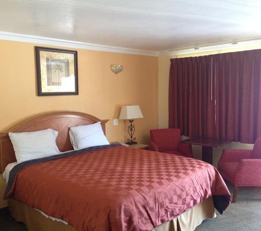 Downtown Motel 7
