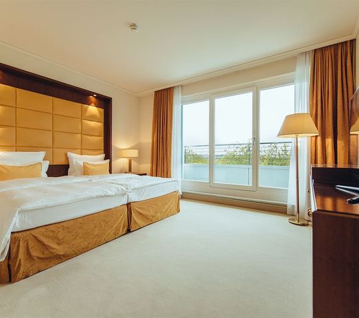 GRAND ELYSEE Hamburg