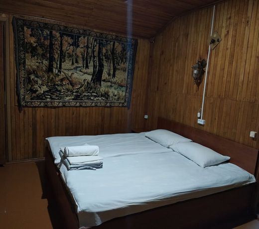 IRIS B&B in DEBED CANYON