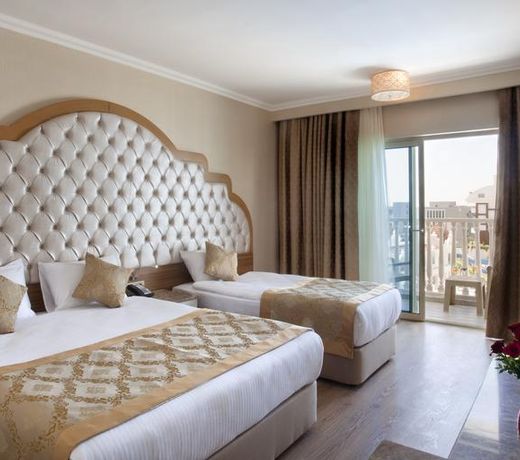 Oz Hotels Side Premium