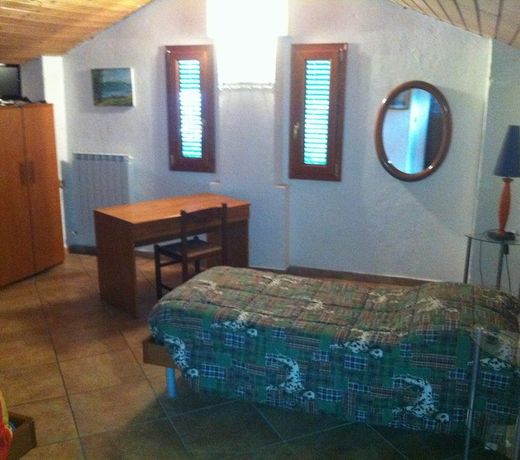 TRATTORIA I BODEGA
