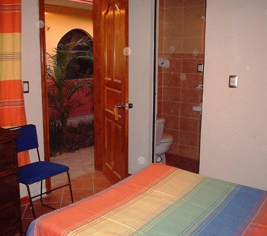 POSADA DE XOCHITL PLAZA DEL VALLE