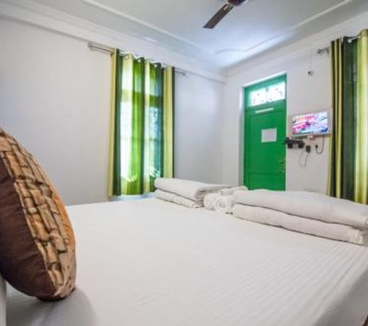 Live Free Hostel Rishikesh