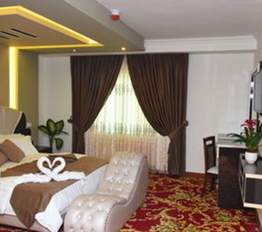 Sparr Hotel