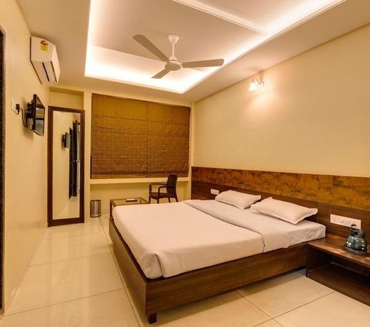 Hotel Darshan