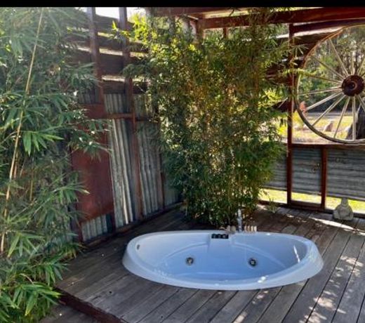 Mudstone Suites