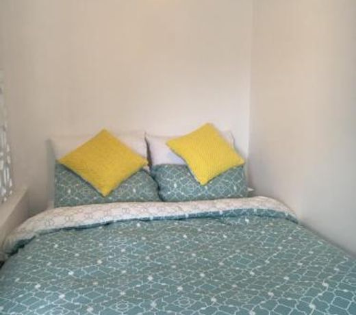 Brodie Beach Bungalow