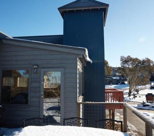 Cloud 9 Alpine Lodge - A High Country Lodge