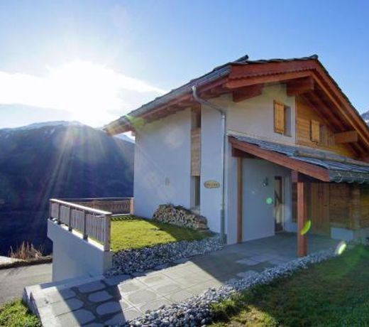 Charming Private Bungalow in Wohlenberg on Natural Beach